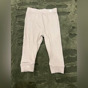 MORI Ribbed Bamboo Baby Pants – 6–9 Months (Oat)